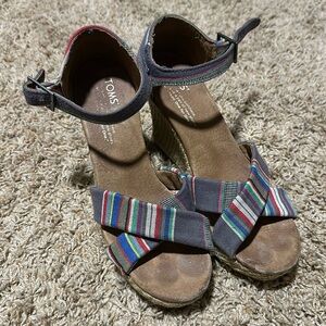 Tom’s old school wedge heels. Size 6.5